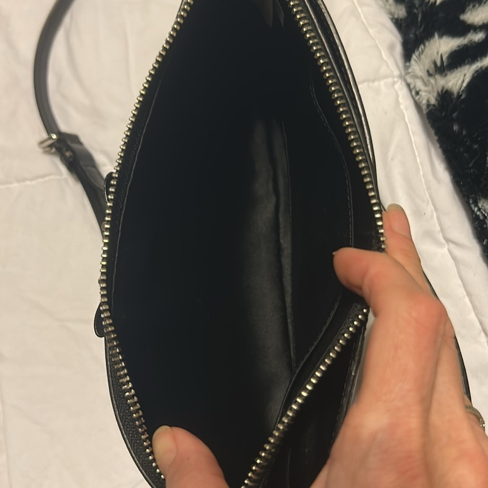 Coach Darcy Bow East West Crossbody Black NWOT - Picture 3 of 12